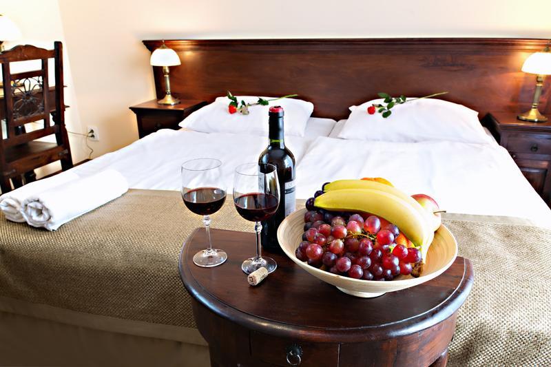 Hotel Carmen 3*